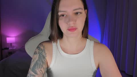 sonia_moon_ online show from January 10, 1:32 am