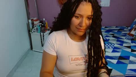 sonialatin69 online show from December 27, 4:55 pm