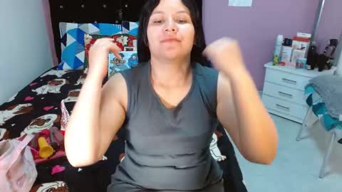 sonialatin69 online show from December 15, 12:06 pm