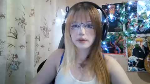 Mila online show from July 9, 4:20 pm