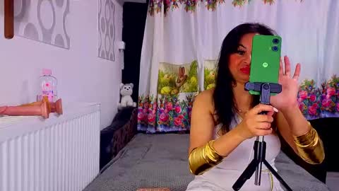Sonya online show from May 19, 4:19 am
