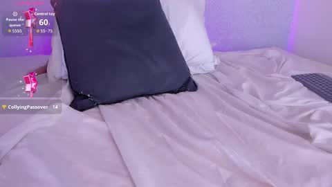 Sophia online show from November 15, 1:06 am