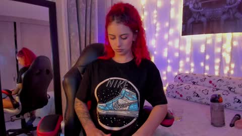 sophie online show from January 31, 6:24 am