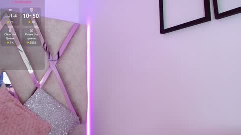 Snapshot of sophi_gray chatting on January 20, 11:24 am Shophi online show from January 20, 11:24 am
