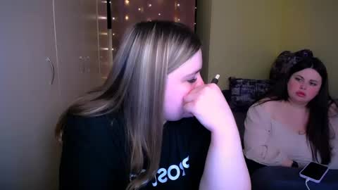 sophia__olsen online show from May 26, 6:02 am