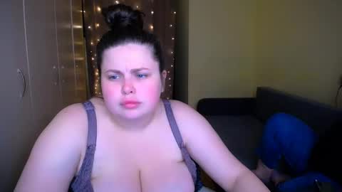 sophia__olsen online show from May 15, 7:55 am