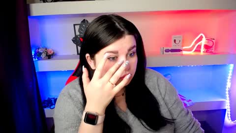 sophia__olsen online show from January 17, 6:36 am
