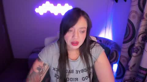 sophia_grants online show from May 21, 5:49 am