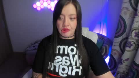 sophia_grants online show from April 28, 2:20 am