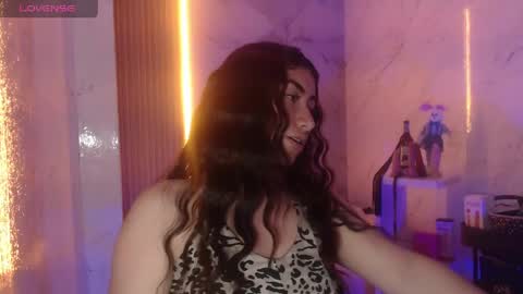 Sophia online show from May 6, 4:05 am