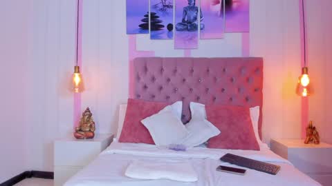 sophia_turneer online show from February 1, 5:07 am