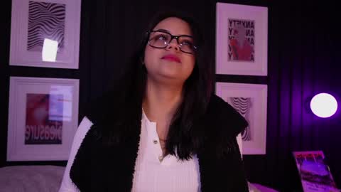 Sofi online show from March 12, 11:02 am