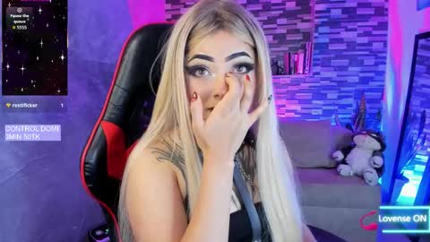 Sophia online show from November 11, 9:56 pm