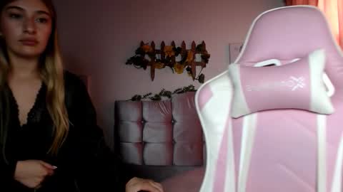 SophiaLee online show from March 24, 10:37 pm