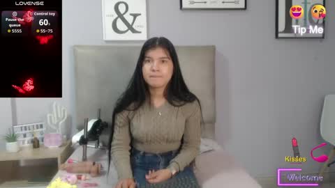 Sophia Bedford online show from May 13, 6:13 pm