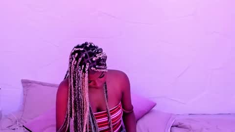 Sophie online show from March 26, 5:53 am