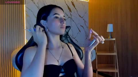 sophiadoll_tf online show from May 25, 10:31 pm