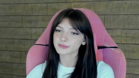 SophiaProve online show from May 3, 4:43 pm
