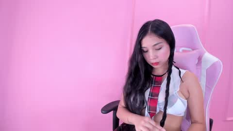 Snapshot of sophiawhite__ chatting on January 3, 1:14 pm SOPHIA online show from January 3, 1:14 pm
