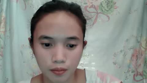 sophie_193 online show from March 24, 4:40 am