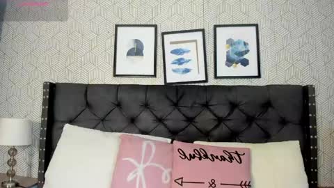 sophie__blare online show from May 19, 7:10 pm