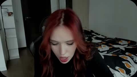 sophie__lambert online show from March 12, 10:48 am