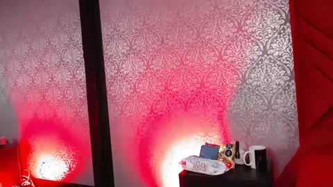 Sophie online show from November 6, 4:07 am