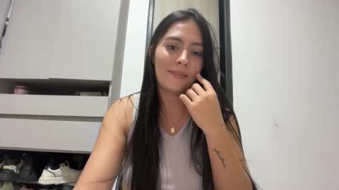 Sophie online show from May 22, 3:48 am