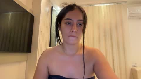 Sophie online show from May 28, 4:10 am