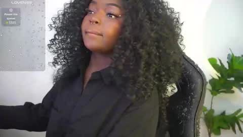 Sophie online show from April 9, 2:00 pm