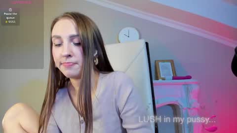 Sophie online show from May 4, 9:57 am