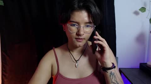 Sophie online show from November 12, 2:31 am