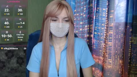 Sophie online show from March 1, 10:59 am