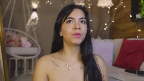  Sophie  online show from January 6, 11:58 am