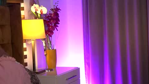 Sophie online show from May 16, 7:11 am