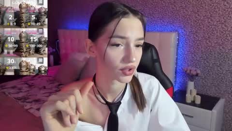 Sophie online show from February 3, 5:40 am