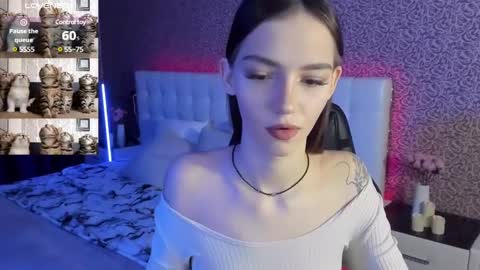 Sophie online show from February 6, 7:02 am