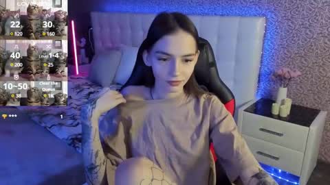 Sophie online show from February 11, 7:12 am