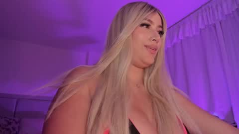Sophie  online show from January 22, 12:59 am