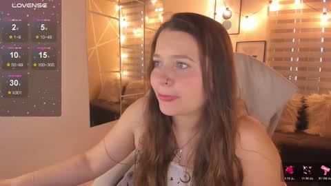 Sophie  online show from March 18, 1:16 pm