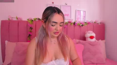 sophiee rosee online show from May 21, 5:11 pm