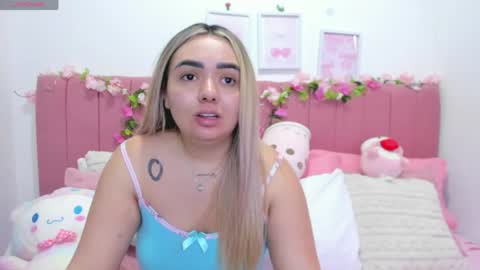 sophiee rosee online show from May 13, 10:48 pm