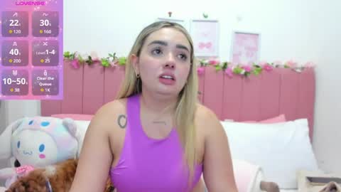 sophiee rosee online show from May 5, 1:30 am