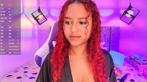 Snapshot of sophiee_velvet chatting on September 23, 12:14 pm online show from September 23, 12:14 pm