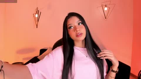 Sophie Houston online show from May 23, 4:11 am