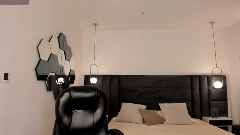Sophie online show from May 24, 11:47 pm