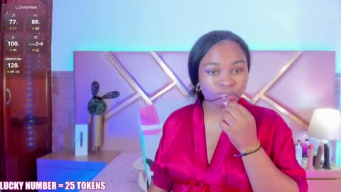 Sophie online show from May 11, 4:26 pm