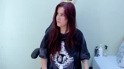 sophieturner_mg online show from May 25, 7:02 pm