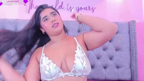 Sophii  online show from May 22, 8:40 pm