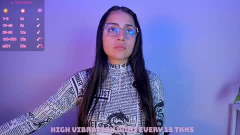 SOPHY ROGERS online show from December 16, 11:33 am